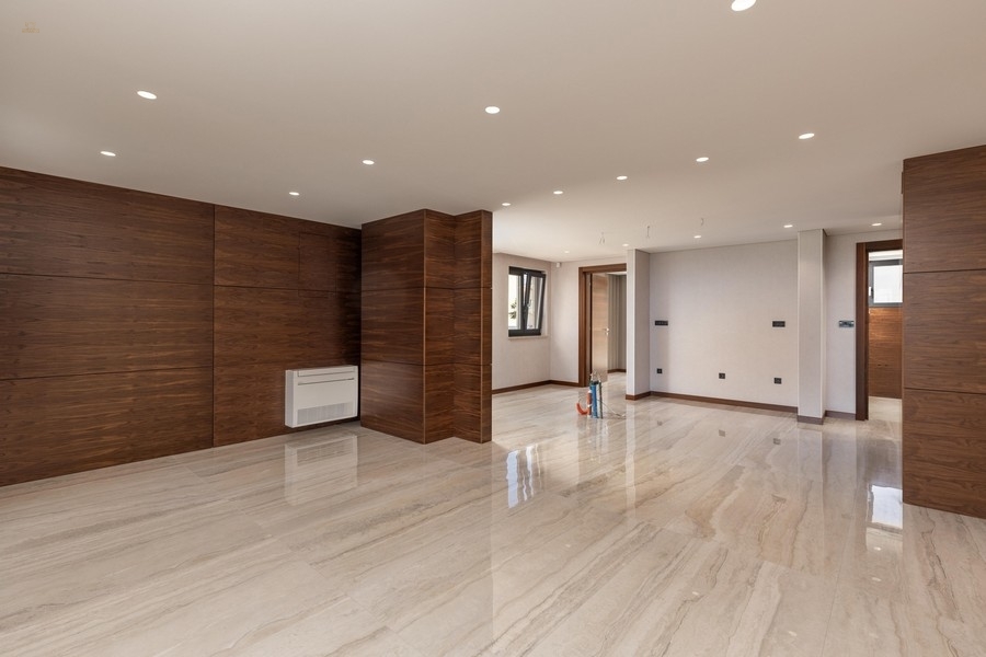 Thumbnail von Modernes Luxus-Appartement mit Pool