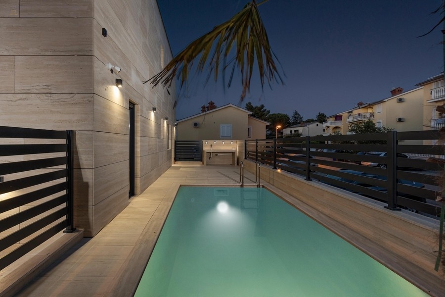 Thumbnail von Modernes Luxus-Appartement mit Pool