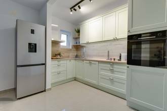 Thumbnail von Modern eingerichtetes Appartement mit traumhaftem Panorama-Meerblick