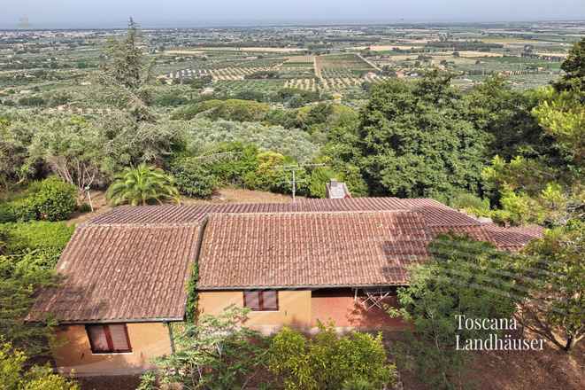 Toskanische Villa mit Meerblick