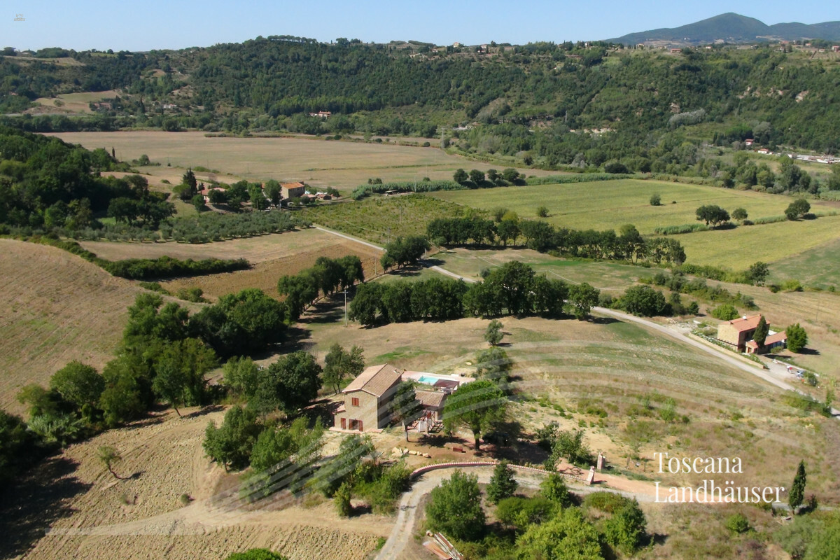 Thumbnail von Neubau im Rusticostil mit modernem Wohnkomfort und Pool