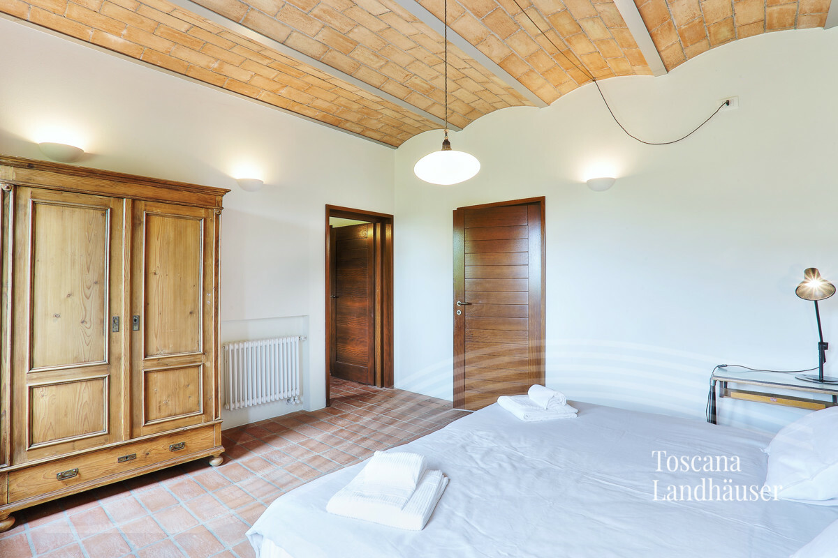 Thumbnail von Neubau im Rusticostil mit modernem Wohnkomfort und Pool