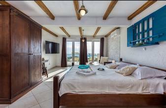 Thumbnail von Attraktive Villa mit Meerblick in ruhiger Lage, Region Karlobag