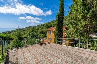 Thumbnail von Villa in ruhiger Lage mit Panorama-Meerblick an der Opatija Riviera