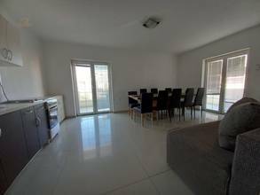 Thumbnail von Mehrfamilienhaus in Novalja, Insel Pag mit Meerblick