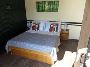 Thumbnail von Haus mit drei Wohnungen in der 1. Reihe zum Meer