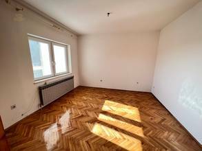 Thumbnail von Haus zur Renovierung nahe dem Meer