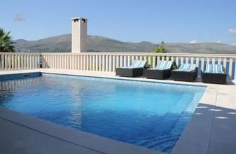 Thumbnail von Repräsentative Villa direkt am Meer, Insel Ciovo