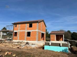 Thumbnail von Neubau im mediterranen Stil mit Swimmingpool