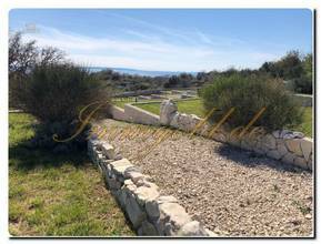 Thumbnail von Luxuriöses Baugrundstück mit Meerblick und eigenem Brunnen