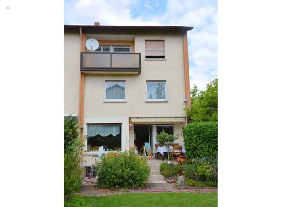 Zwei-Familien-Reihenendhaus mit Erweiterungspotential - Offenbach am Main