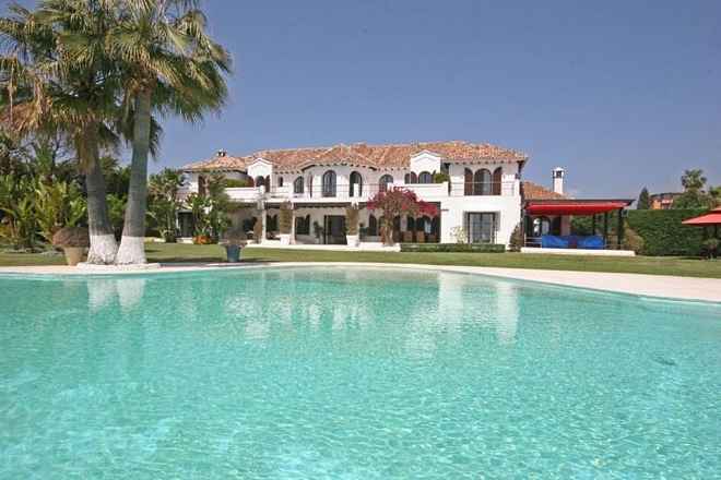 villa for sale in - El Paraiso 