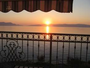 Thumbnail von Senj, Kvarner: Haus direkt am Meer mit 4 Wohnungen