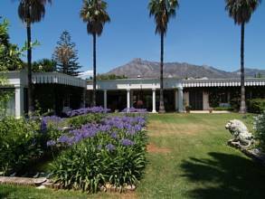 Thumbnail von villa for sale in - The Golden Mile