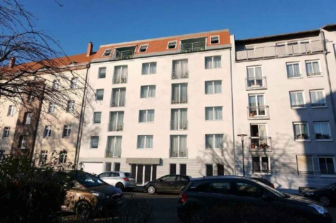 Moderne 3- Raumwohnung mit Balkon in Mickten zum Kauf!