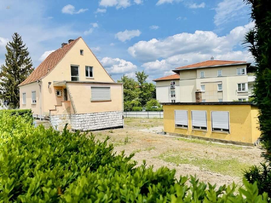 Einfamilienhaus mit Bauland in Dresden Leubnitz-Neuostra zum Kauf