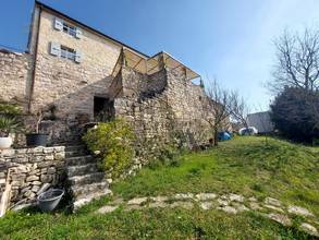 Thumbnail von Mediterranes Steinhaus mit schönem Ausblick auf Berge und Meer