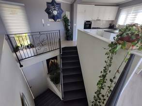 Thumbnail von Appartementhaus mit vier Wohnungen und Meerblick