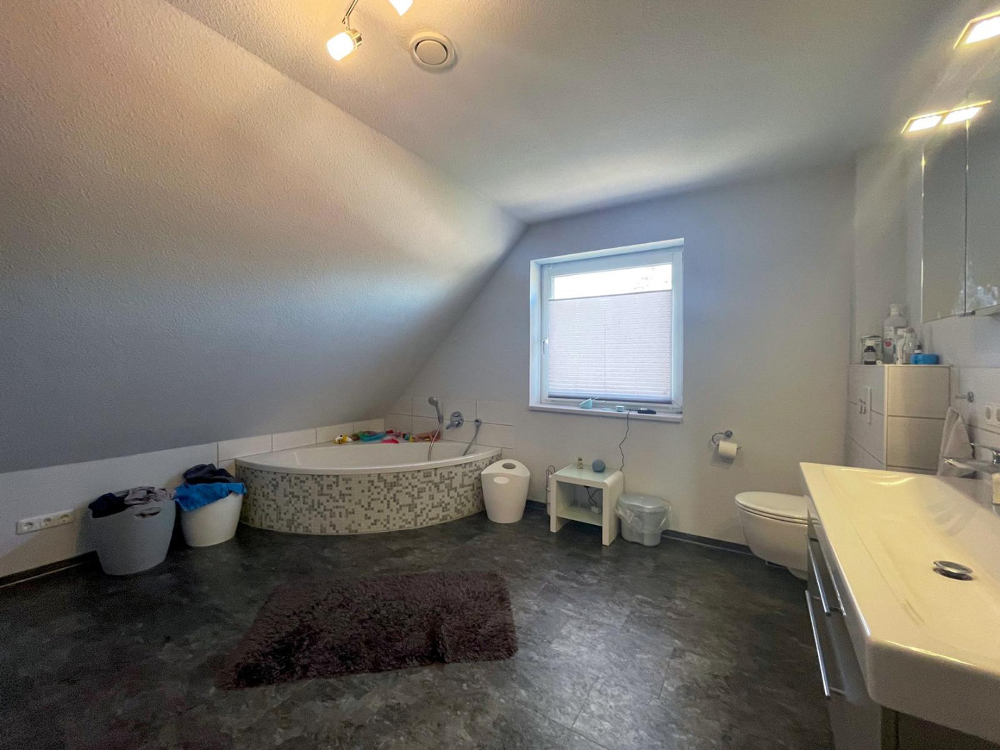 Thumbnail von Modernes Passivhaus in Rogerfelde