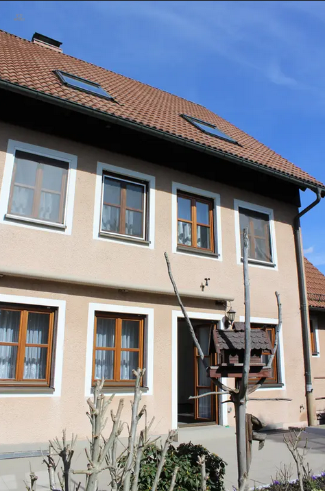 Thumbnail von Gepflegtes Wohnhaus in ruhiger, sonniger Lage zum Verkauf