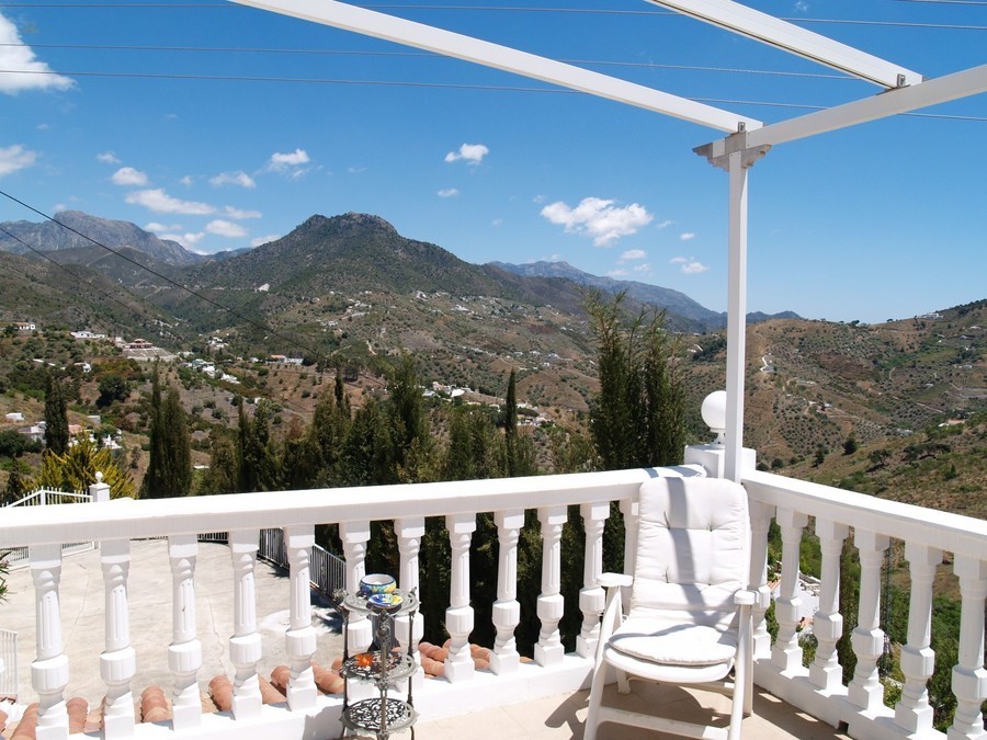 Thumbnail von villa for sale in - Torrox