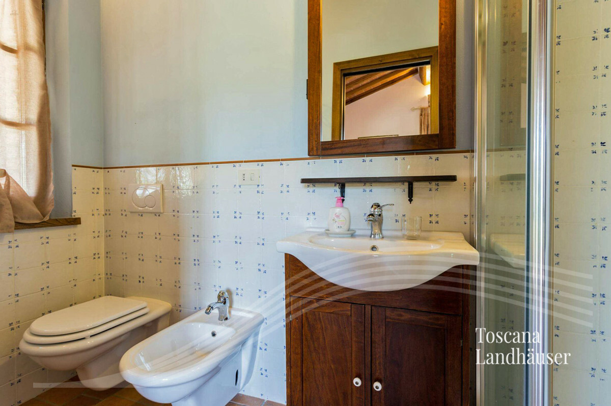 Thumbnail von Fantastisches Anwesen mit Nebengebäude und Pool