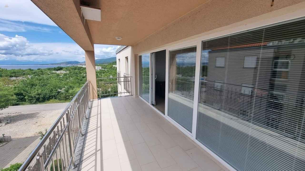 Möblierte Wohnung nahe dem Meer