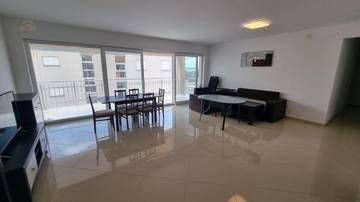 Thumbnail von Möblierte Wohnung nahe dem Meer