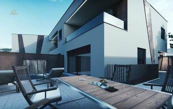 Thumbnail von Moderne Doppelhaushälfte/Villa mit Meerblick