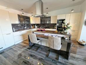 Thumbnail von Modernes Penthouse nahe dem Meer