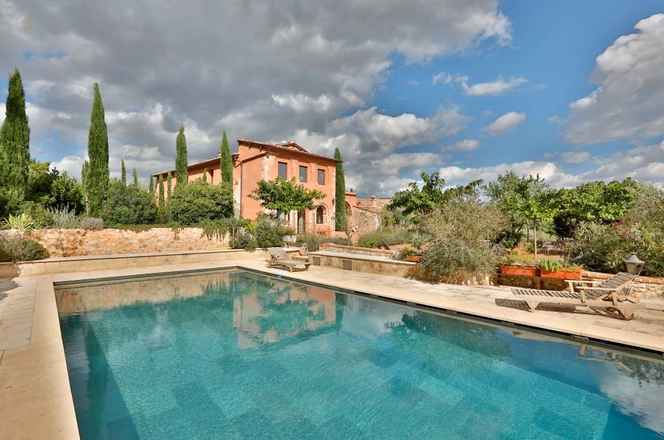 Siena'dan sadece birkaç kilometre uzaklıkta muhteşem bir mülk