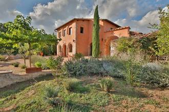 Thumbnail von Impresionante propiedad a pocos kilómetros de Siena