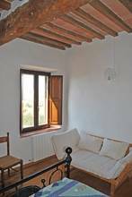 Thumbnail von **Provisionsfrei für Käufer**
Idyllisch gelegenes Rustico mit Olivenhain nahe einer Stadt