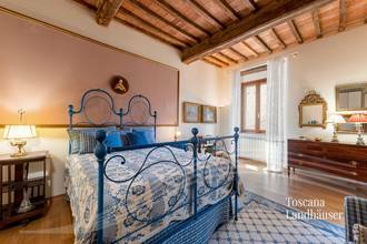 Thumbnail von Wohnung in renommierten Palast nur 20 km vom Meer entfernt