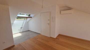 Thumbnail von Attraktive Dachgeschosswohnung mit Meerblick