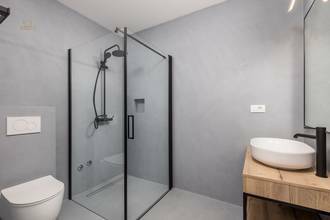 Thumbnail von Mediterrane Villa mit Pool und Meerblick