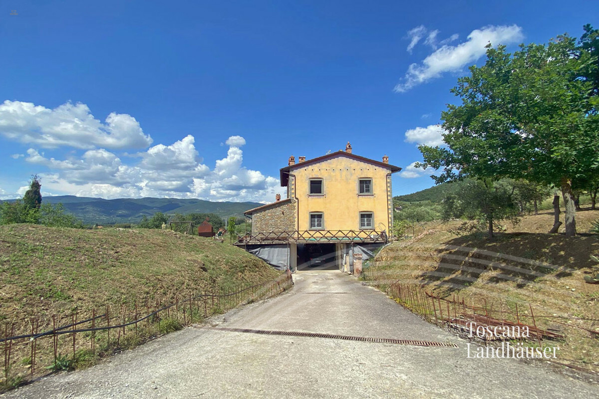 Thumbnail von Faszinierendes Landhaus mit Panoramablick bis Cortona
