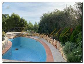Thumbnail von Tolles Anwesen mit Pool und Garten in Altea