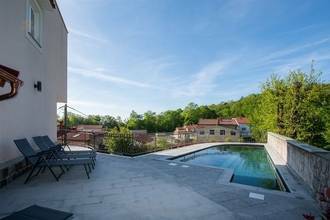 Thumbnail von Tolle Villa mit 2 Wohneinheiten und Pool