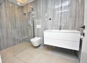 Thumbnail von Luxuriöses Appartement im Hochparterre