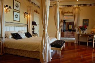 Thumbnail von Luxus-Villa in Sierra Blanca R2698313