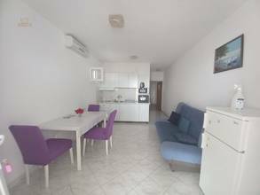 Thumbnail von Mehrparteienhaus auf der Insel Pag mit Meerblick