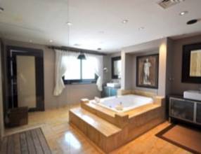 Thumbnail von Luxus-Villa in Los Monteros R2376047