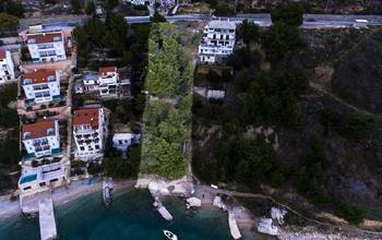 Thumbnail von オミス近くの海辺の高級な場所にある建築用地