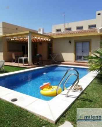 villa for sale in - Alhaurin de la Torre 