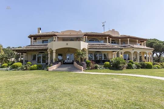 villa for sale in - Hacienda las Chapas 