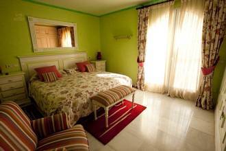 Thumbnail von villa for sale in - Cortijo Blanco (Rincon de la Victoria)