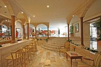 Thumbnail von villa for sale in - Puerto Banus