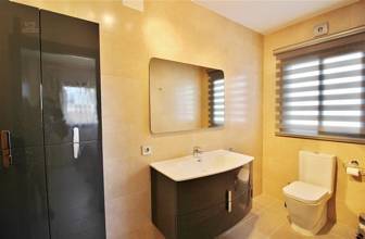 Thumbnail von villa for sale in - Nueva Andalucia