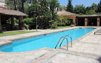 Thumbnail von villa for sale in - Aloha